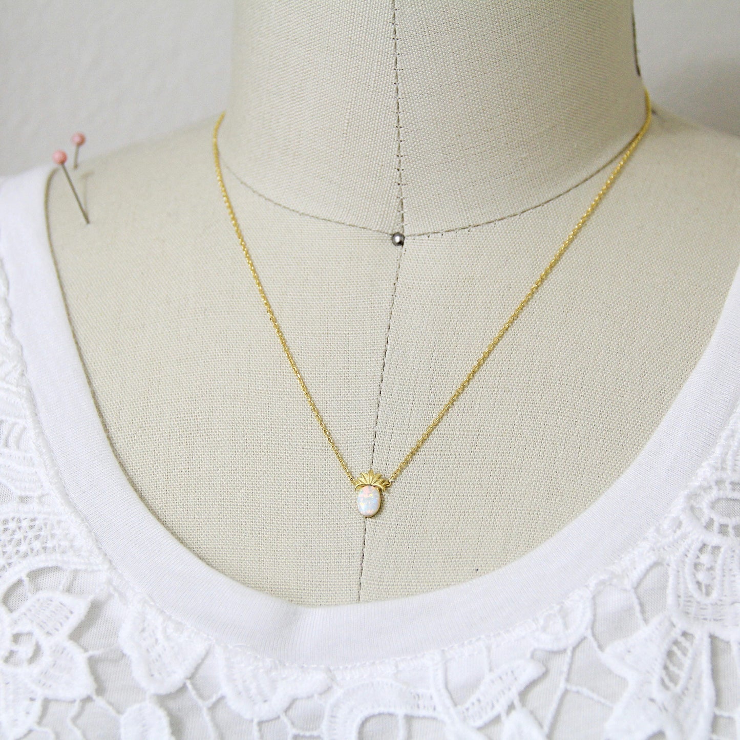 Gold Pineapple with Opal Stone Necklace, Dainty Pineapple Necklace, Gift for Best Friends,Bridesmaid Gift,Birthday Gift