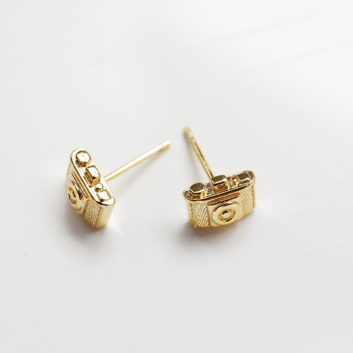 Super Tiny Gold Camera Earrings, Camera Earrings,Birthday Gift