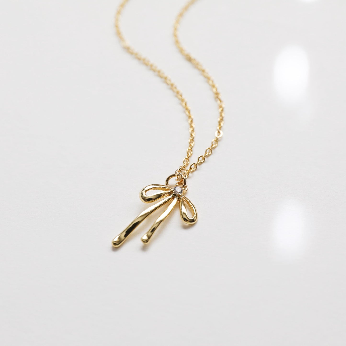 Gold Bow Charm Necklace, Bow Necklace, Bridesmaid Gift,Birthday Gift, Best Friend Gift, Wired Bow Necklace,Tie the Knot Necklace