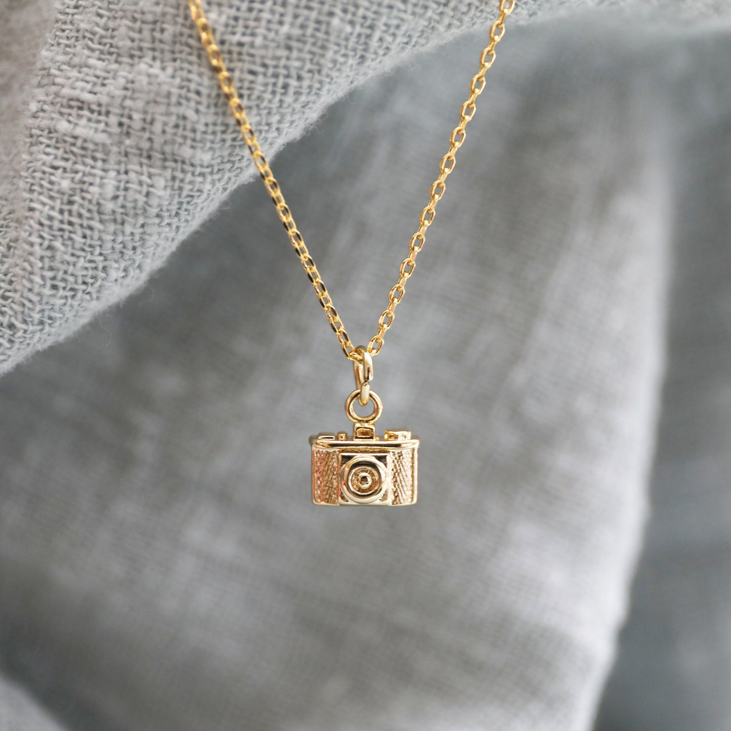 Super Tiny Camera Pendant Necklace