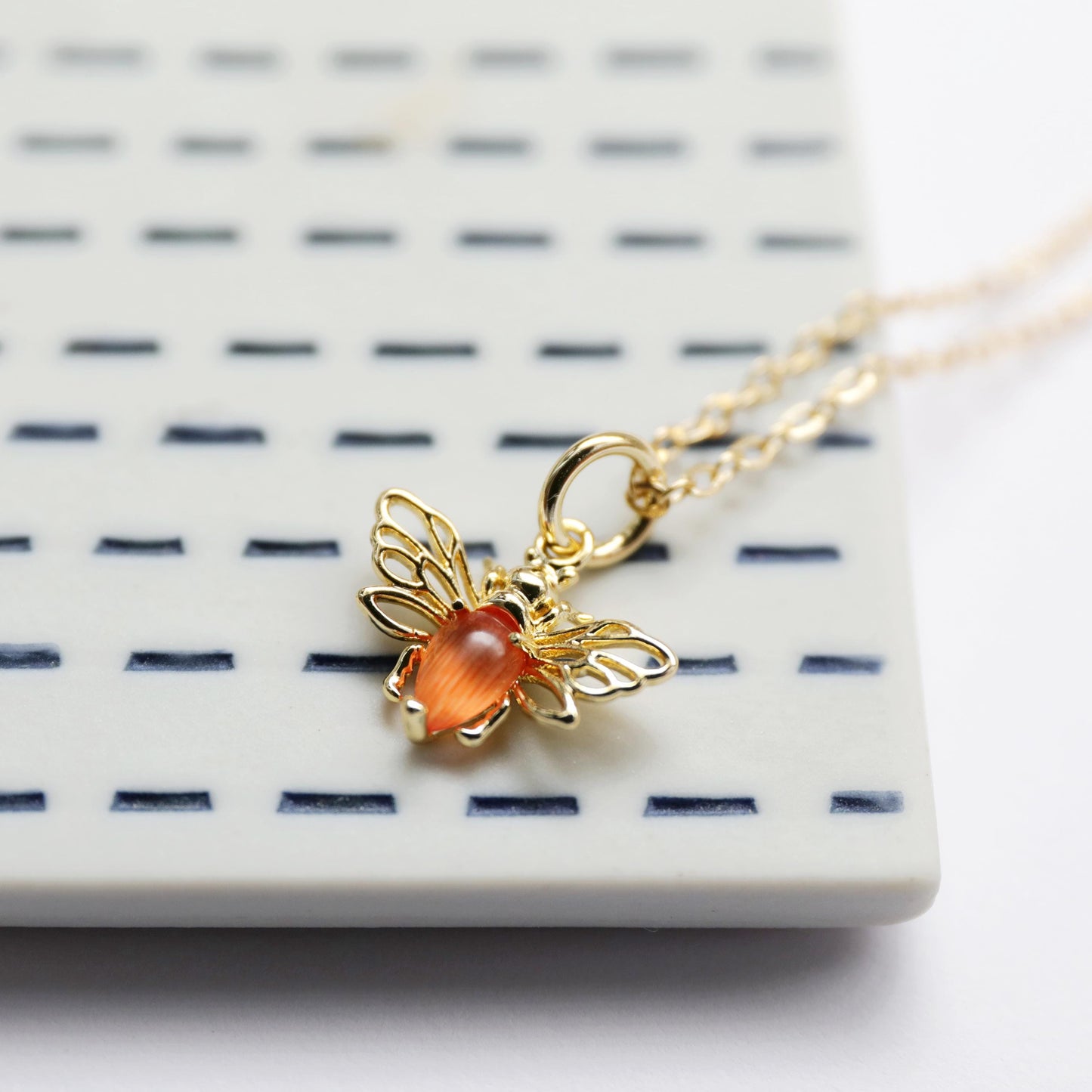 Bee Necklace, Dainty Orange Bee Necklace, Bridal Shower Gift, Mother's Day Gift, Bridesmaid Gift, Birthday Gift-